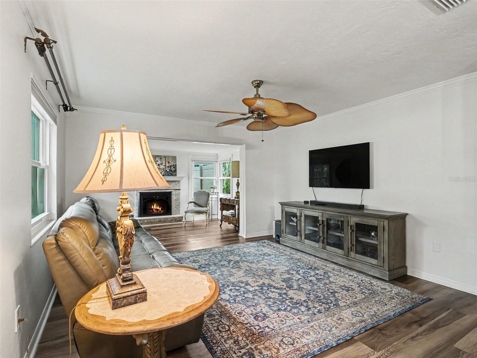 2344 Temple St, Sarasota, FL 34237 — photo 6 of 19