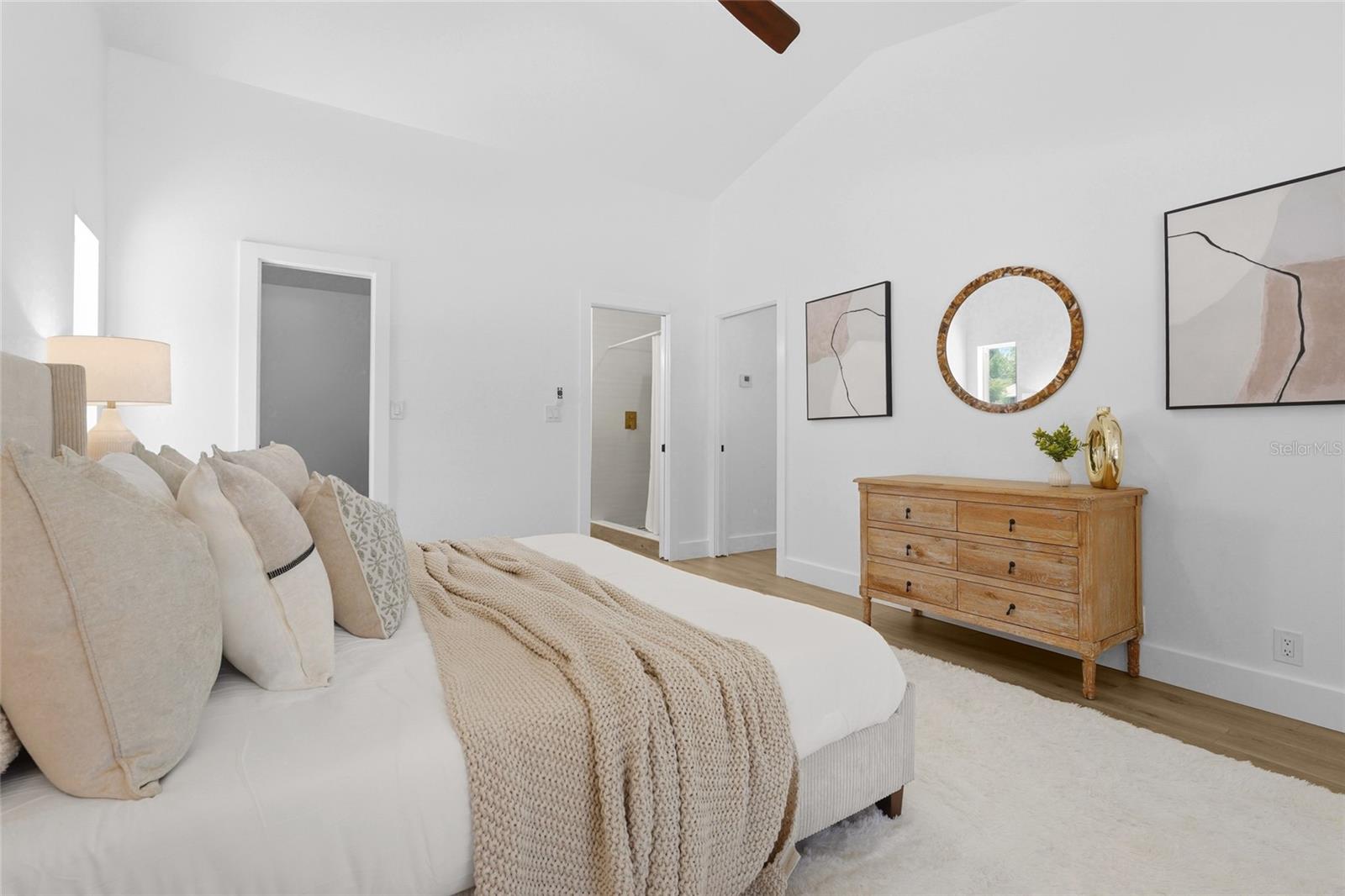 Primary suite