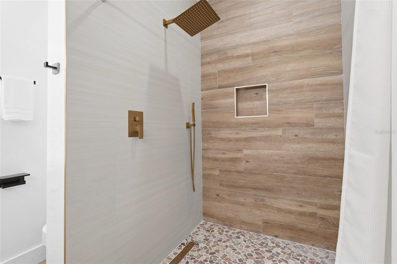 Primary ensuite