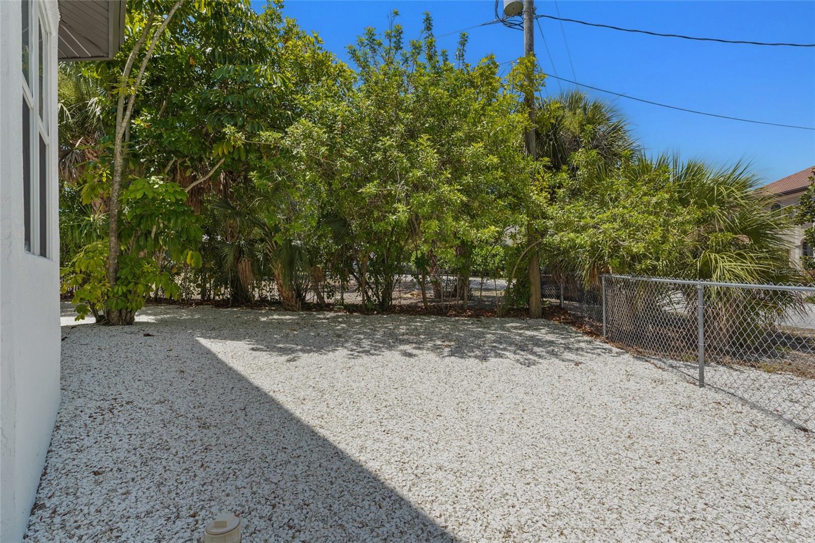 4074 Redbird Cir, Sarasota, FL 34231 — photo 60 of 80