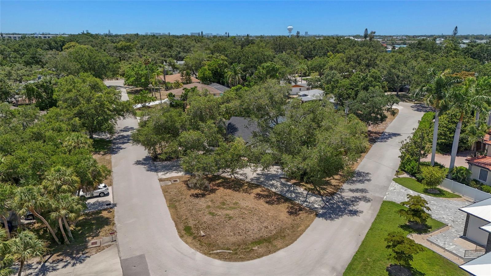 4074 Redbird Cir, Sarasota, FL 34231 — photo 68 of 80