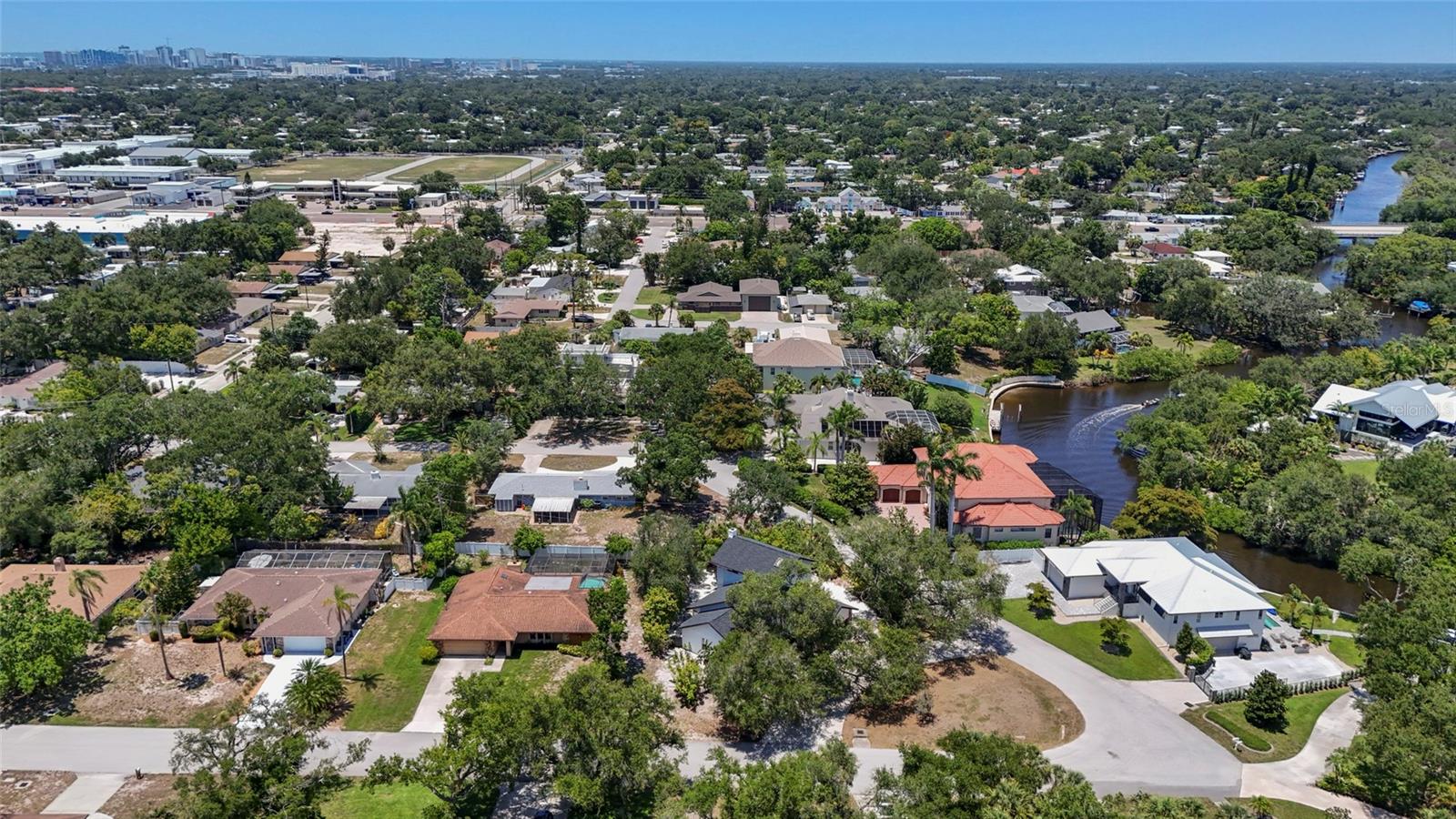 4074 Redbird Cir, Sarasota, FL 34231 — photo 78 of 80