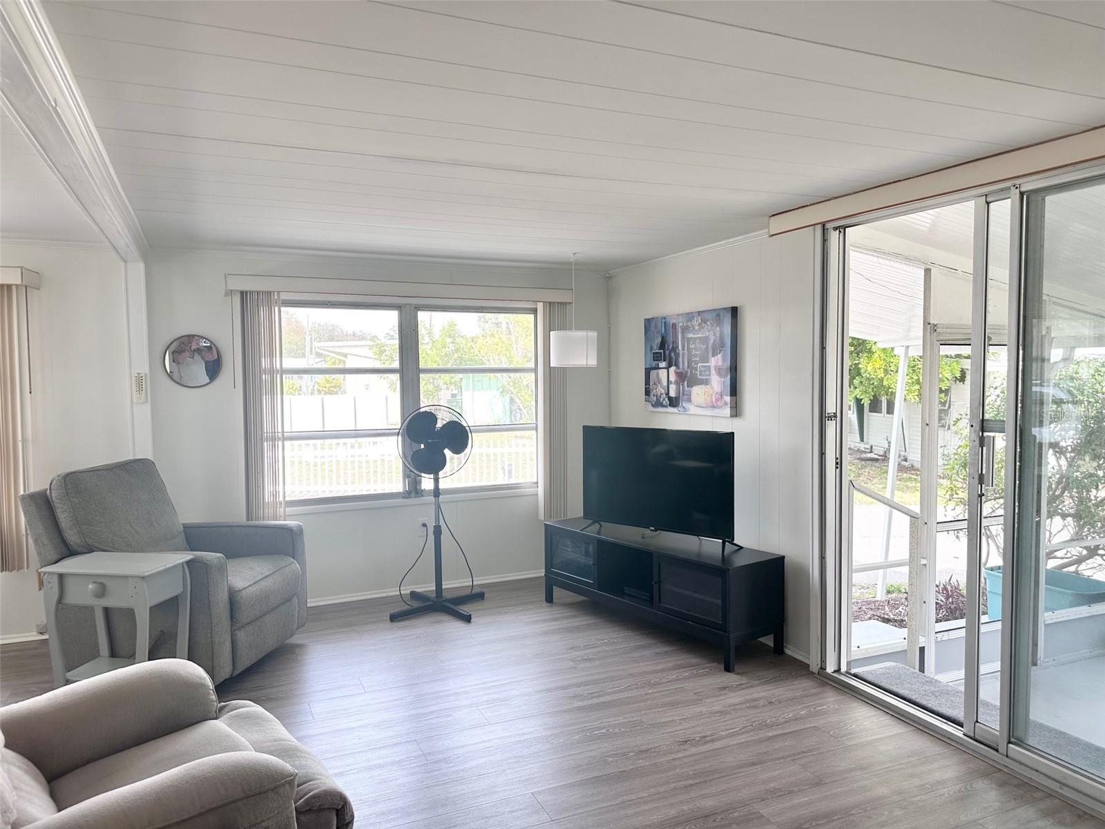 1100 University Pkwy #58, Sarasota, FL 34234 — photo 17 of 47