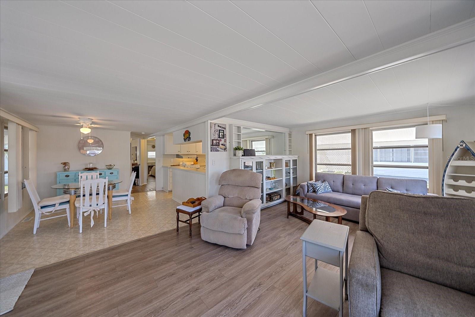 1100 University Pkwy #58, Sarasota, FL 34234 — photo 18 of 47