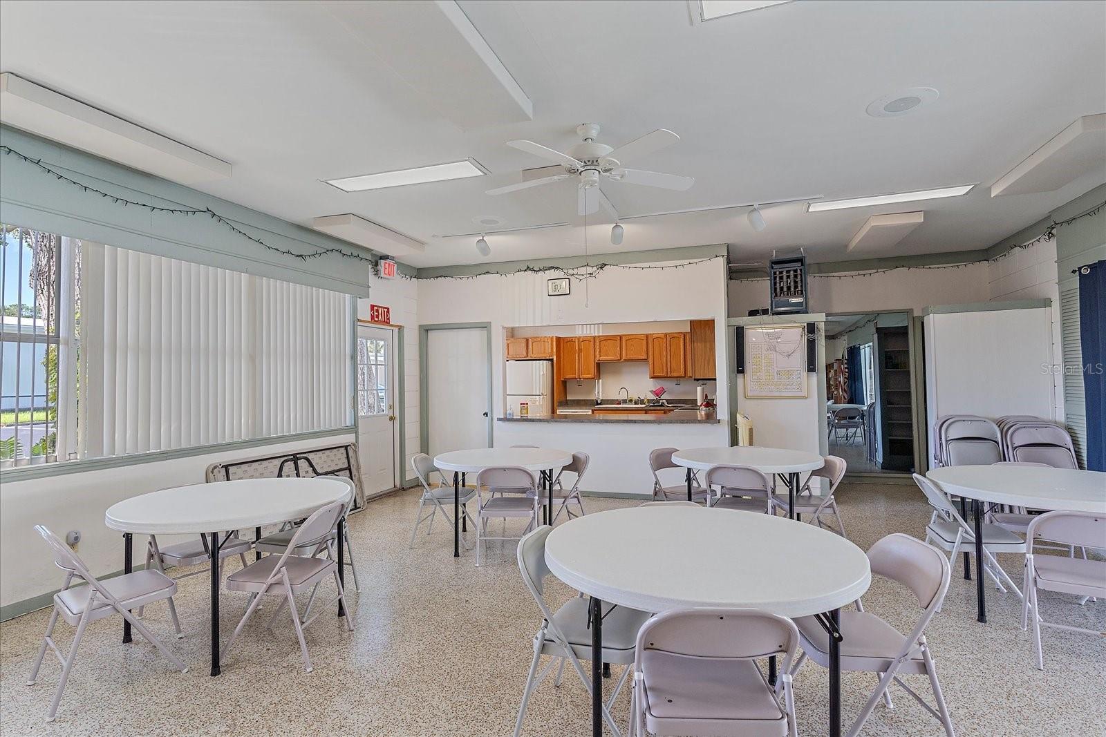 1100 University Pkwy #58, Sarasota, FL 34234 — photo 45 of 47
