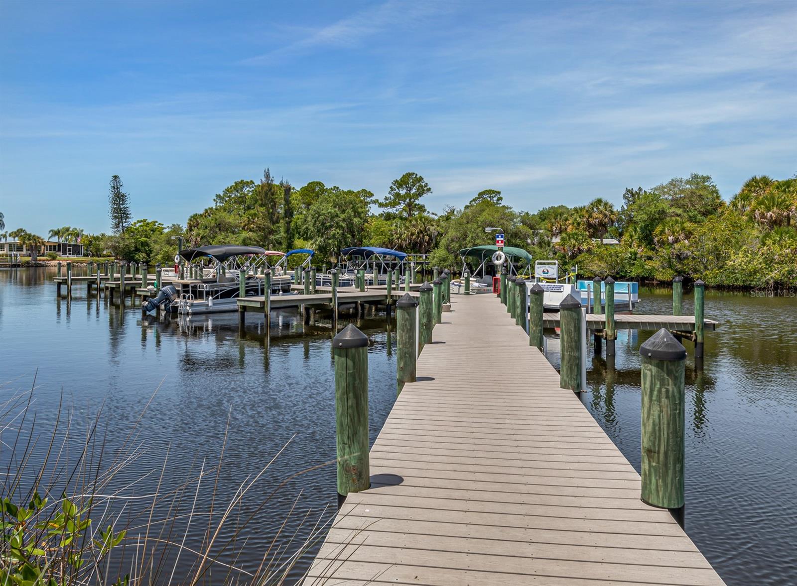 Community marina