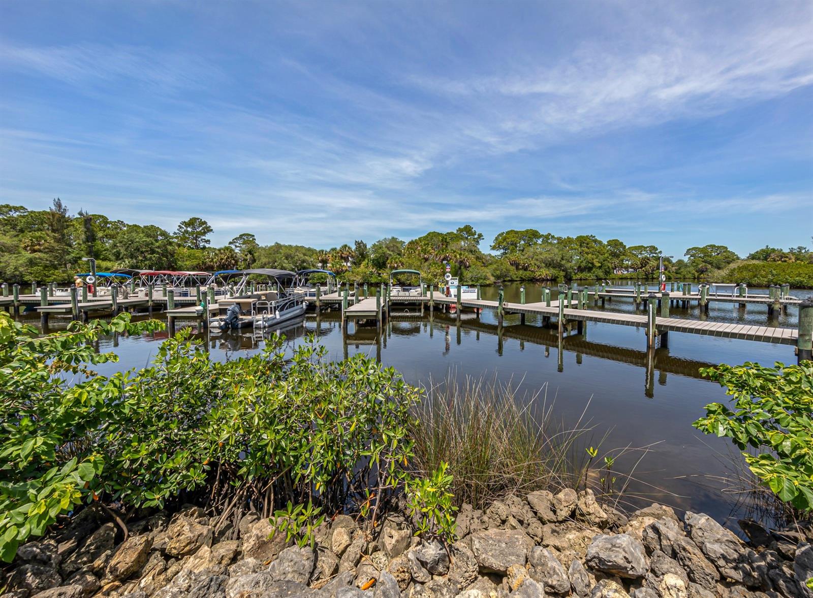 Community marina