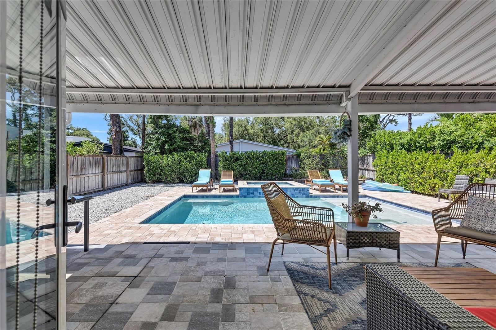2437 Floyd St, Sarasota, FL 34239 — photo 24 of 50