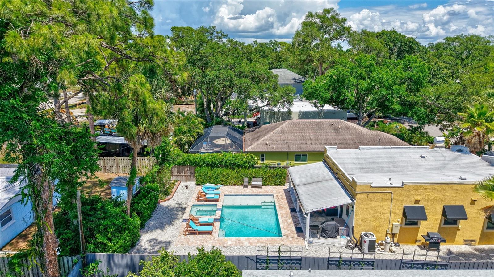 2437 Floyd St, Sarasota, FL 34239 — photo 47 of 50