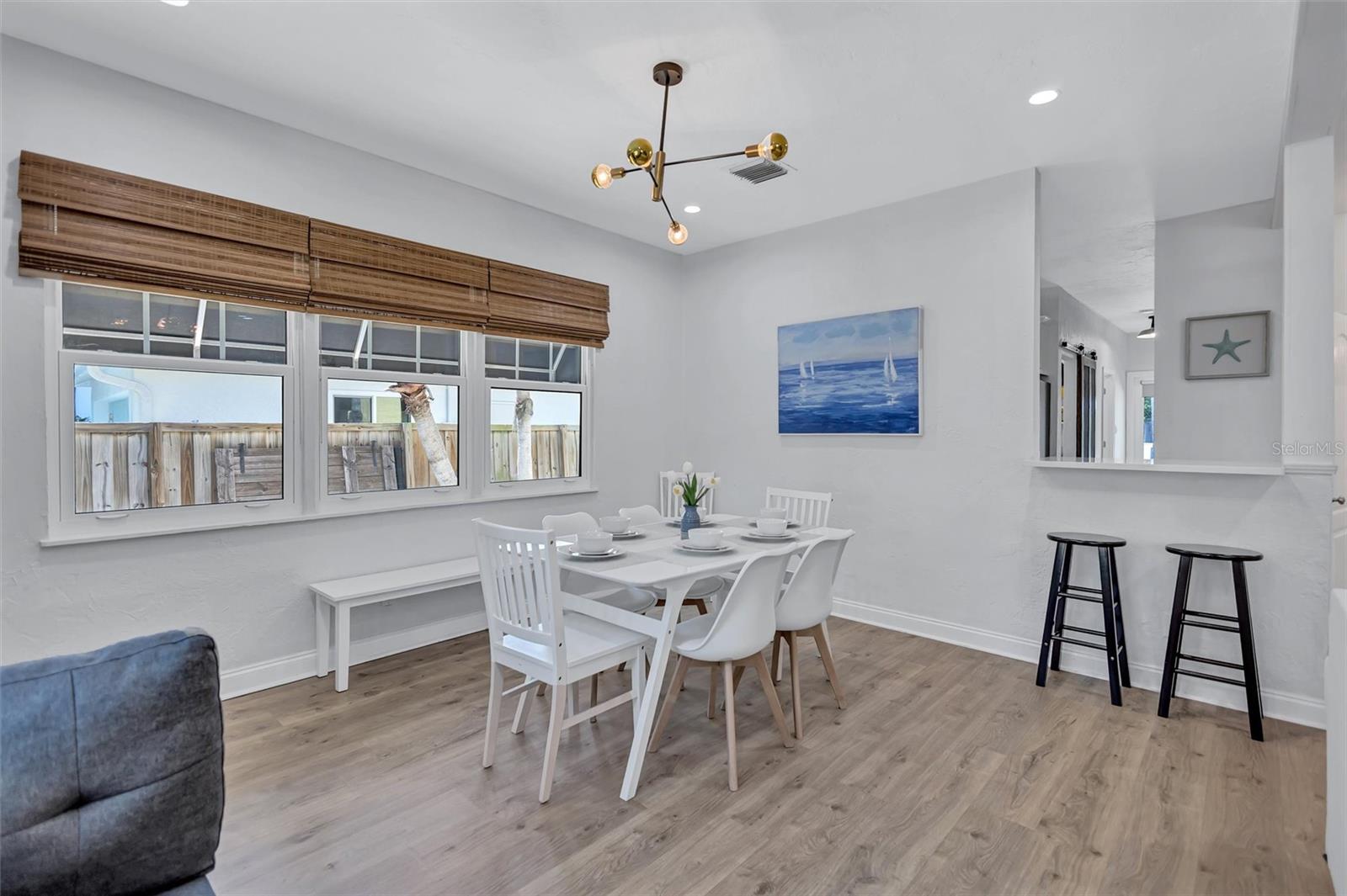 2437 Floyd St, Sarasota, FL 34239 — photo 9 of 50