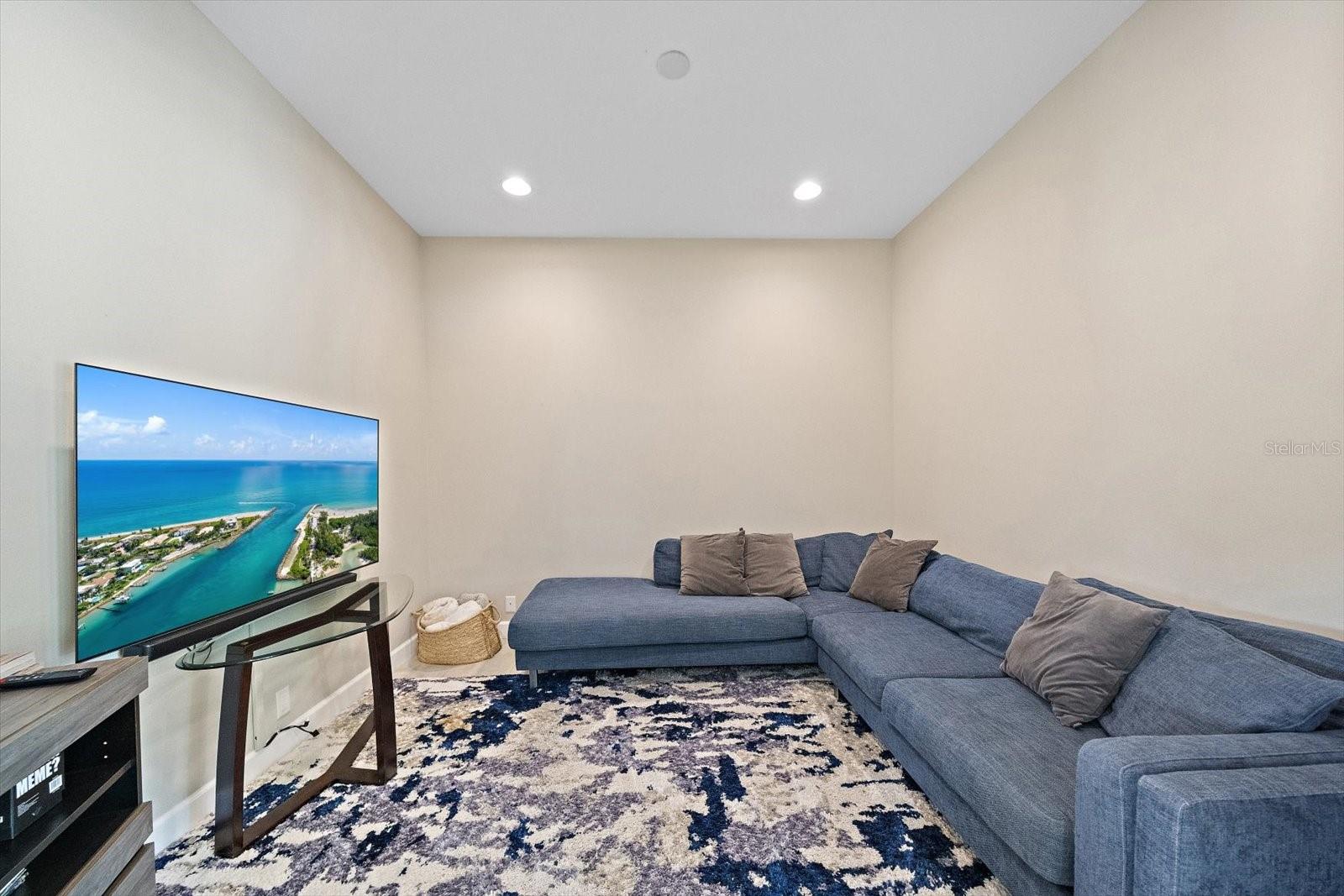 1905 Tulip Dr, Sarasota, FL 34239 — photo 23 of 46