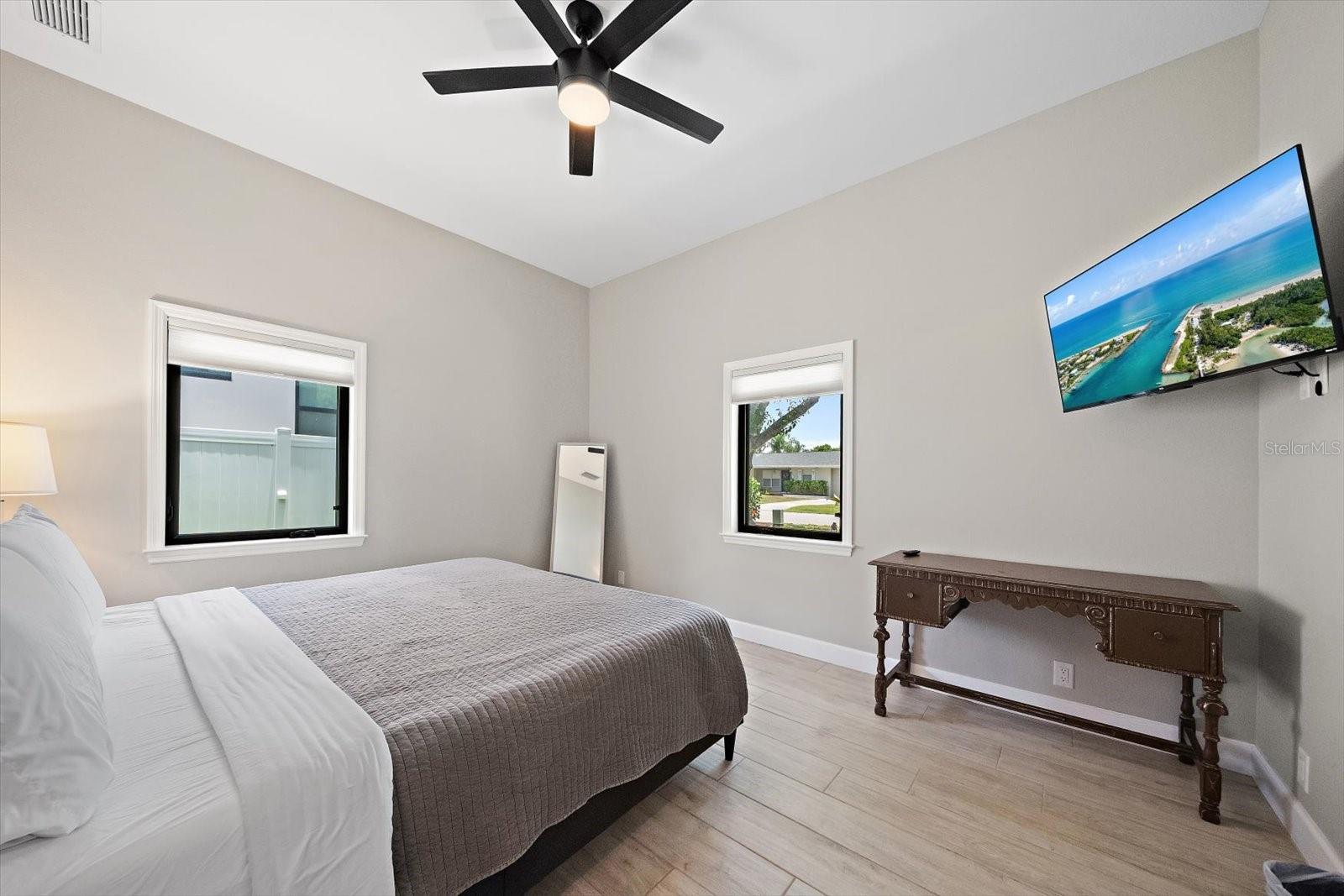 1905 Tulip Dr, Sarasota, FL 34239 — photo 32 of 46