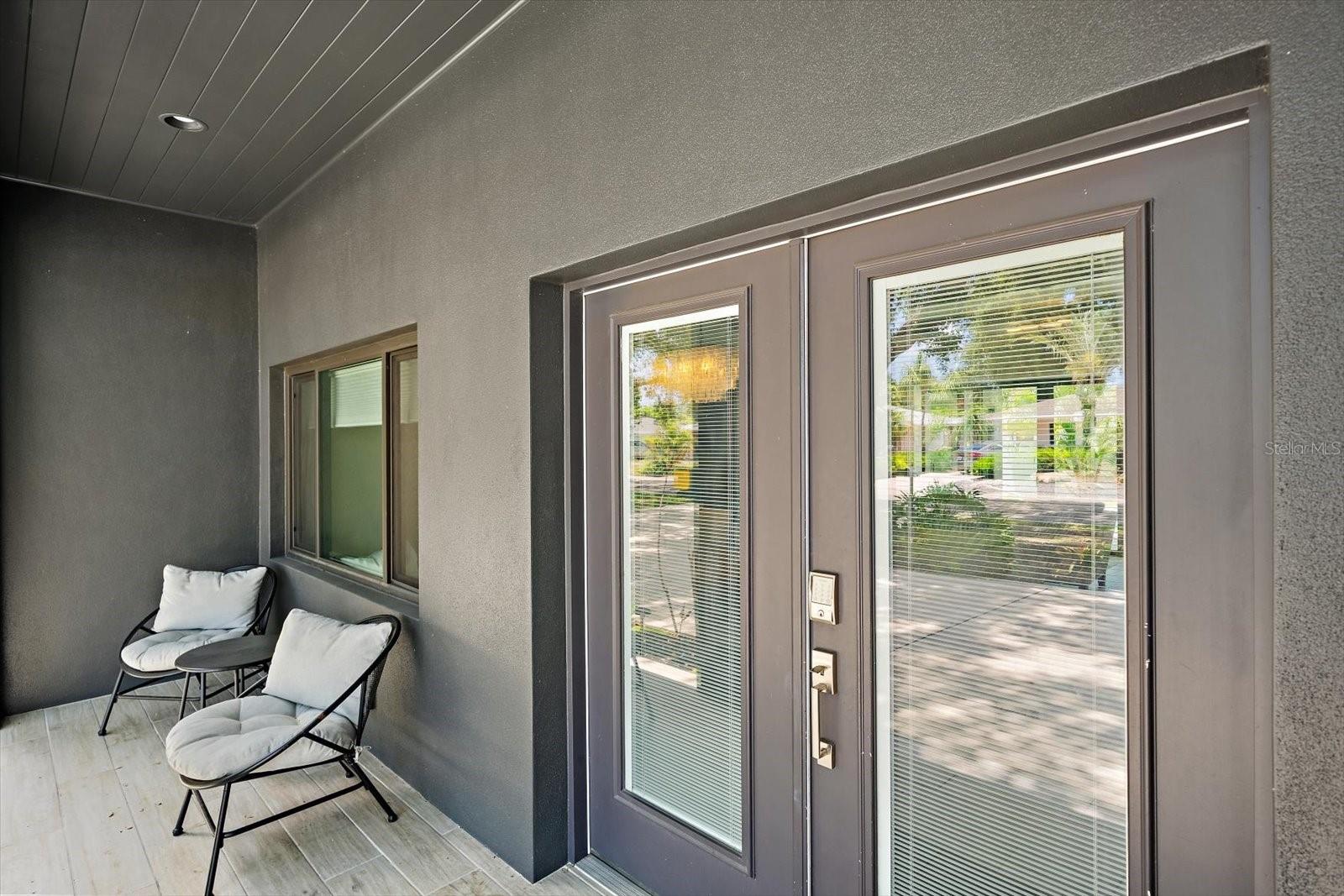 1905 Tulip Dr, Sarasota, FL 34239 — photo 5 of 46