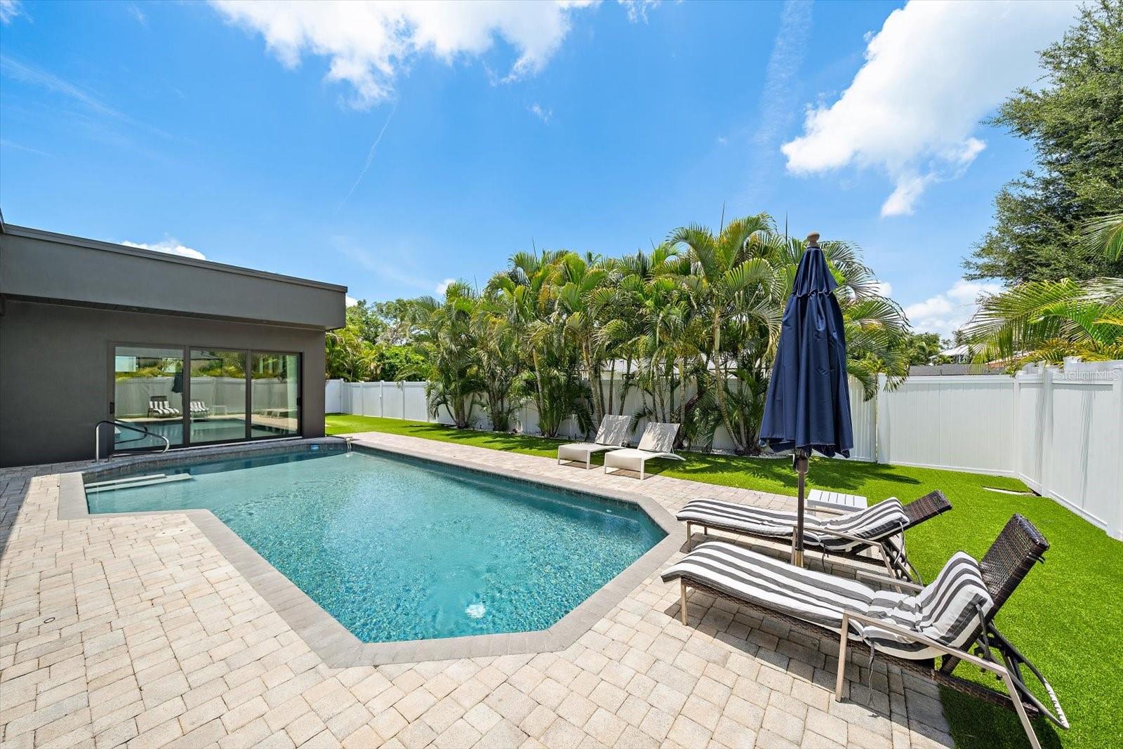 1905 Tulip Dr, Sarasota, FL 34239 — photo 42 of 46