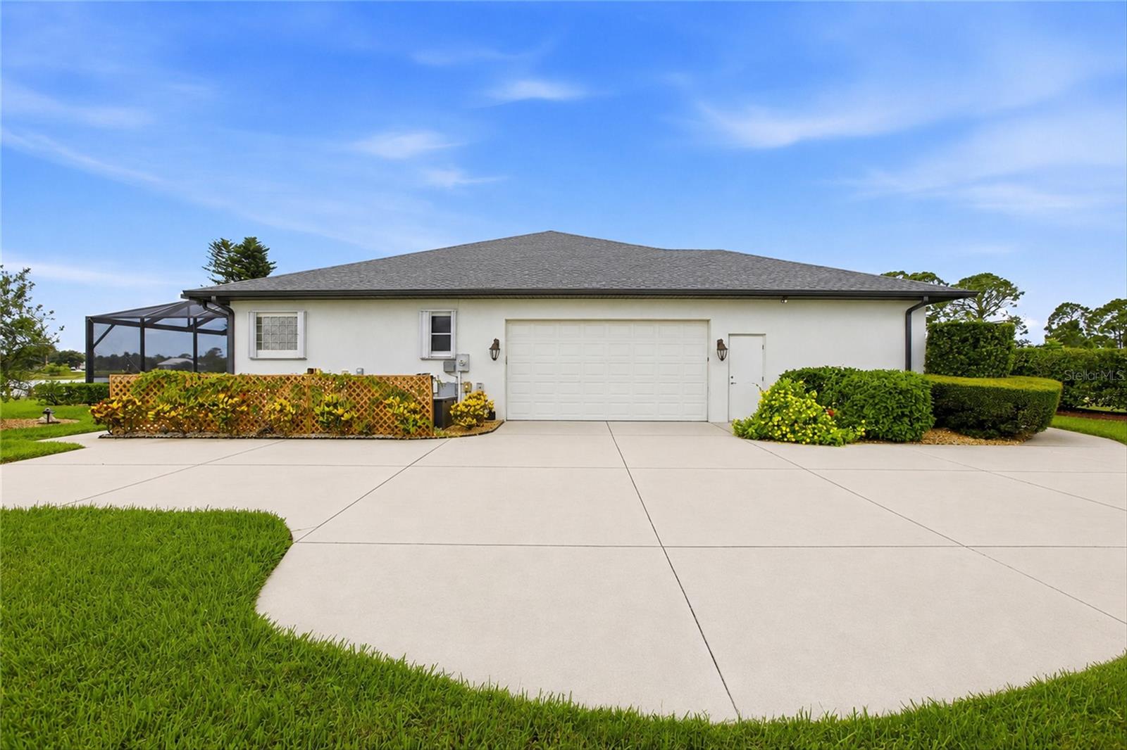 7100 San Casa Dr, Englewood, FL 34224 — photo 3 of 61