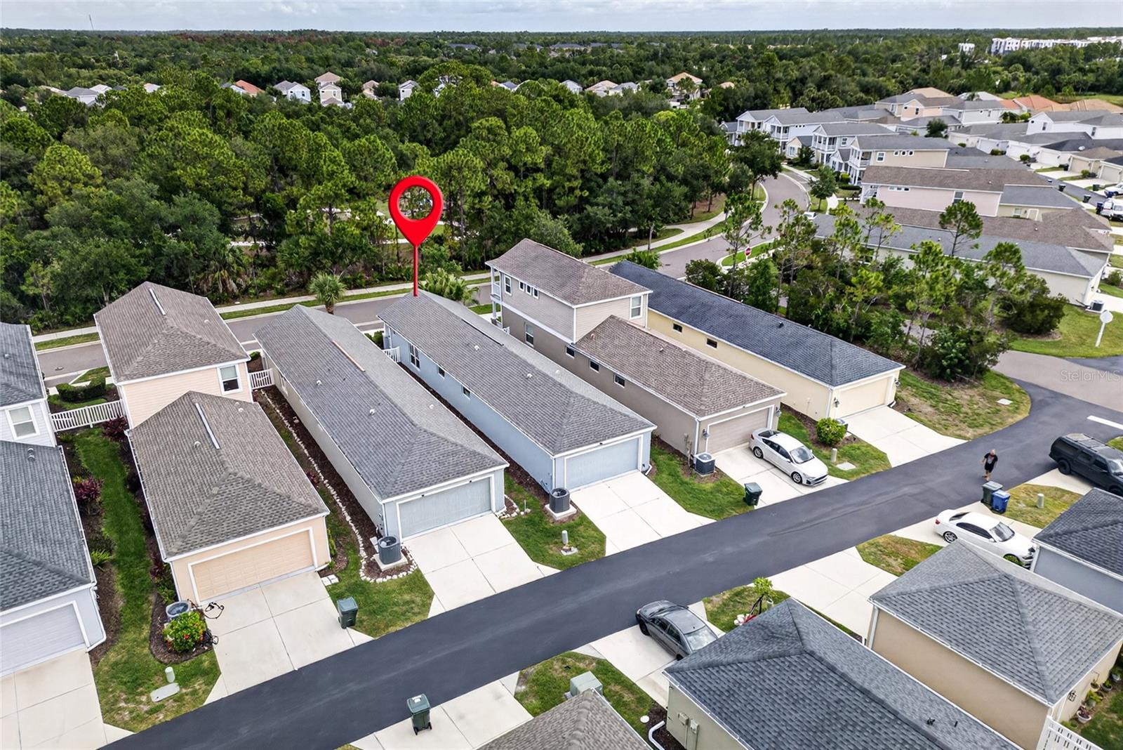 12666 Shimmering Oak Cir, Venice, FL 34293 — photo 11 of 57