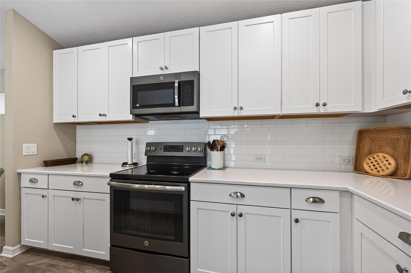 12666 Shimmering Oak Cir, Venice, FL 34293 — photo 27 of 57