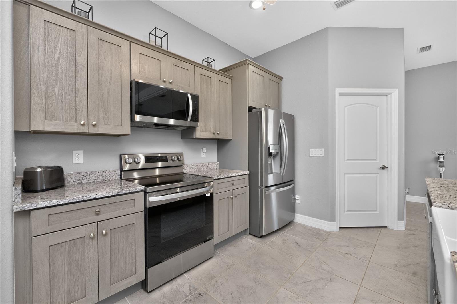 3900 Palm Dr, Punta Gorda, FL 33950 — photo 12 of 64