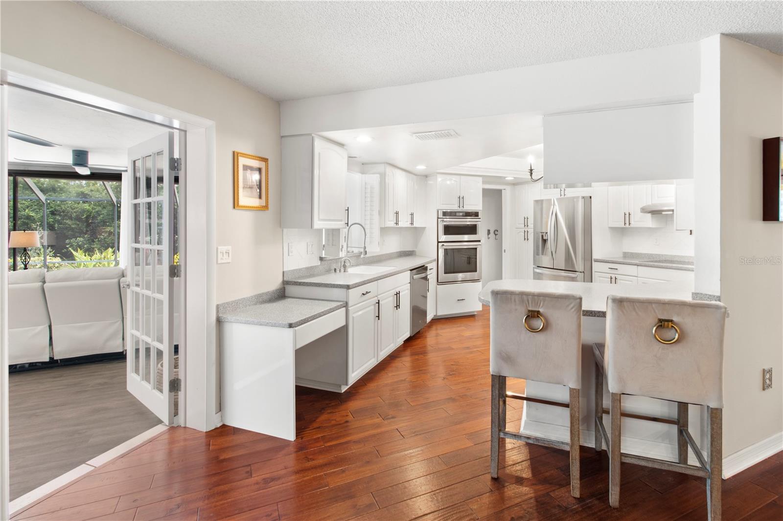 1279 Cornish Ct, Sarasota, FL 34232 — photo 7 of 25