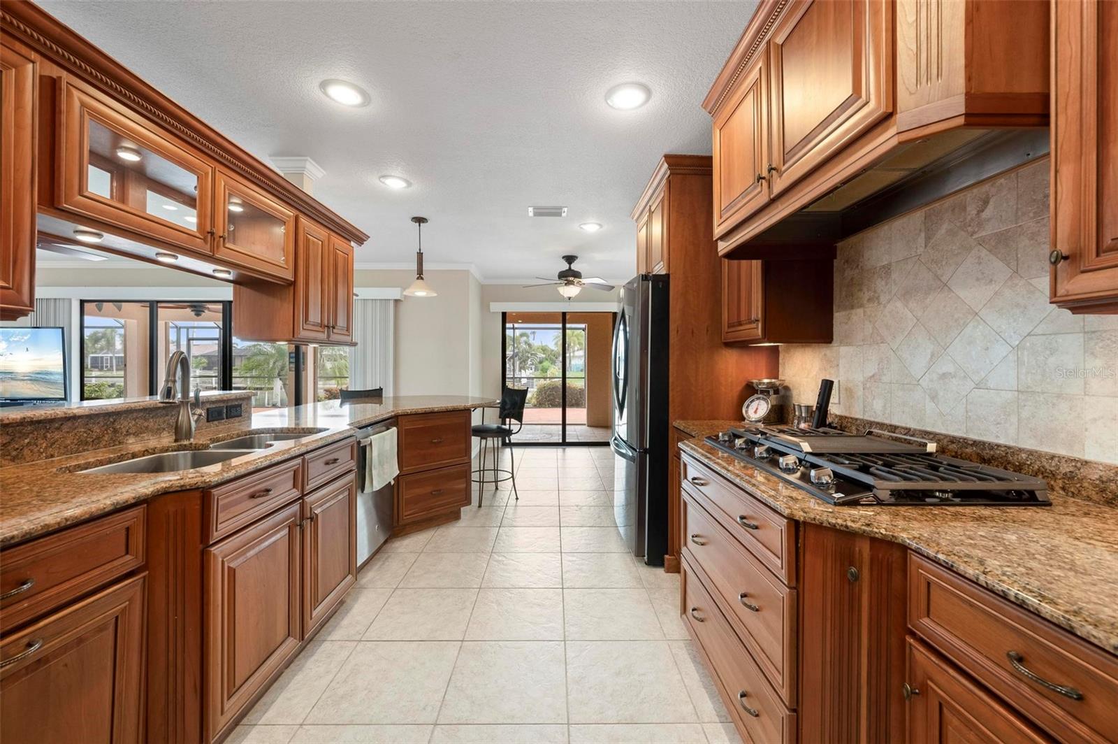 950 Lassino Ct, Punta Gorda, FL 33950 — photo 14 of 75