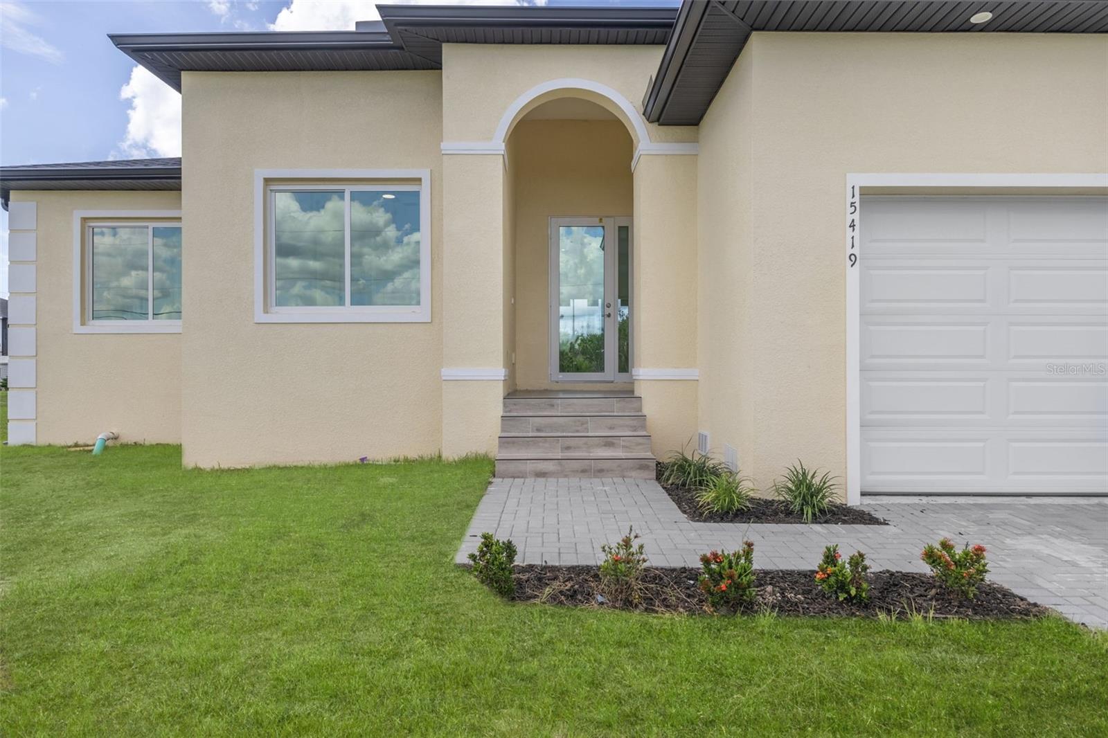 15419 Seafoam Cir, Port Charlotte, FL 33981 — photo 4 of 67