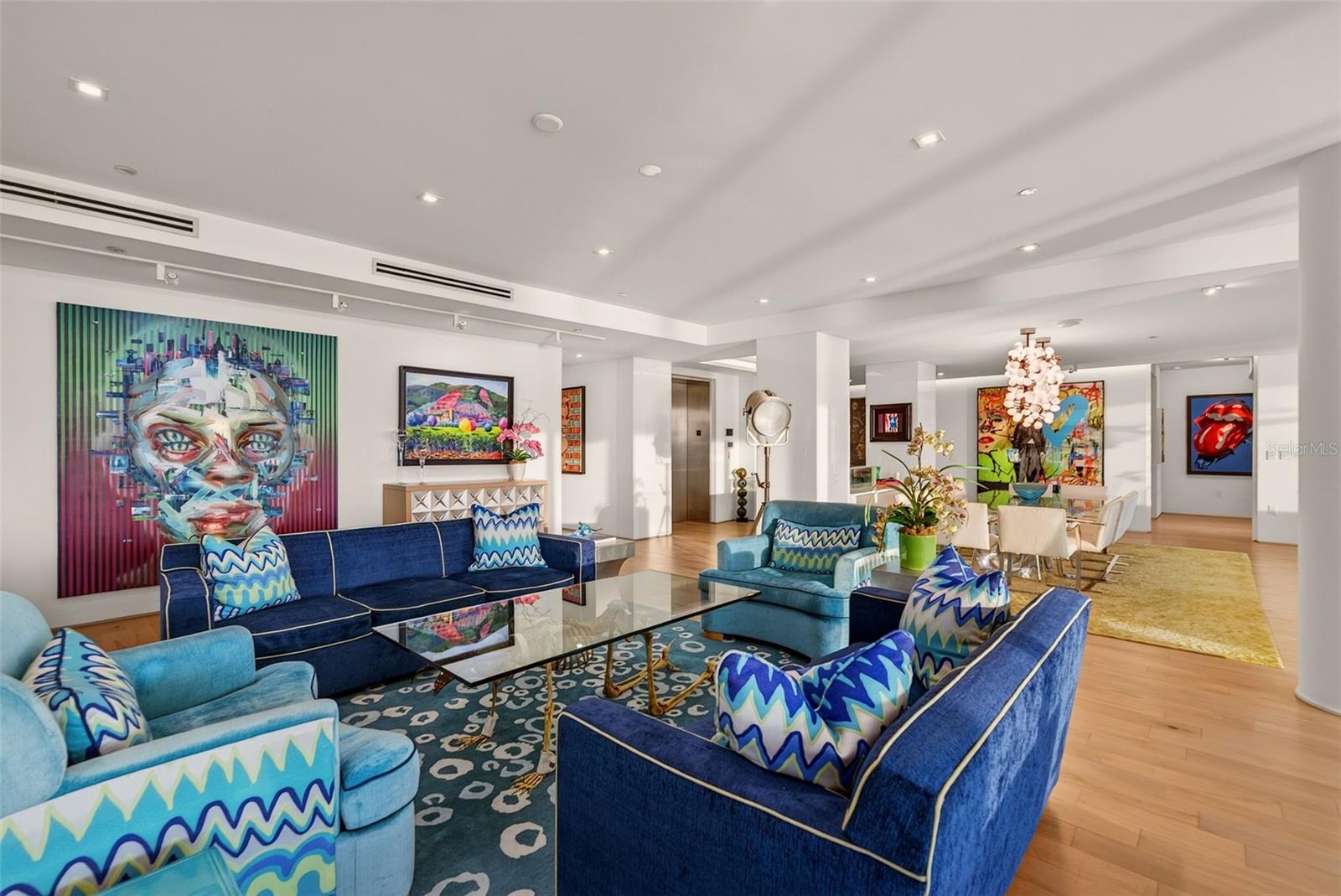 280 Golden Gate Pt #300, Sarasota, FL 34236 — photo 19 of 99