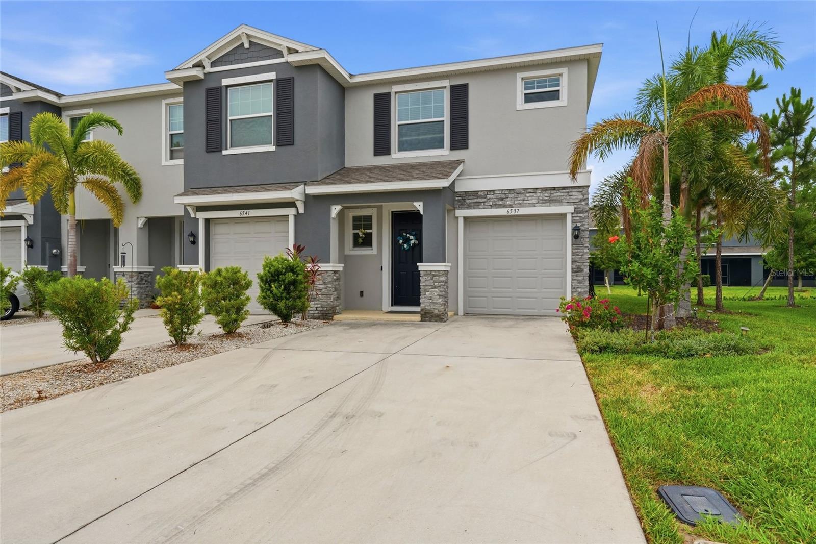 6537 Serenity Fall Ln, Sarasota, FL 34240 — photo 2 of 57