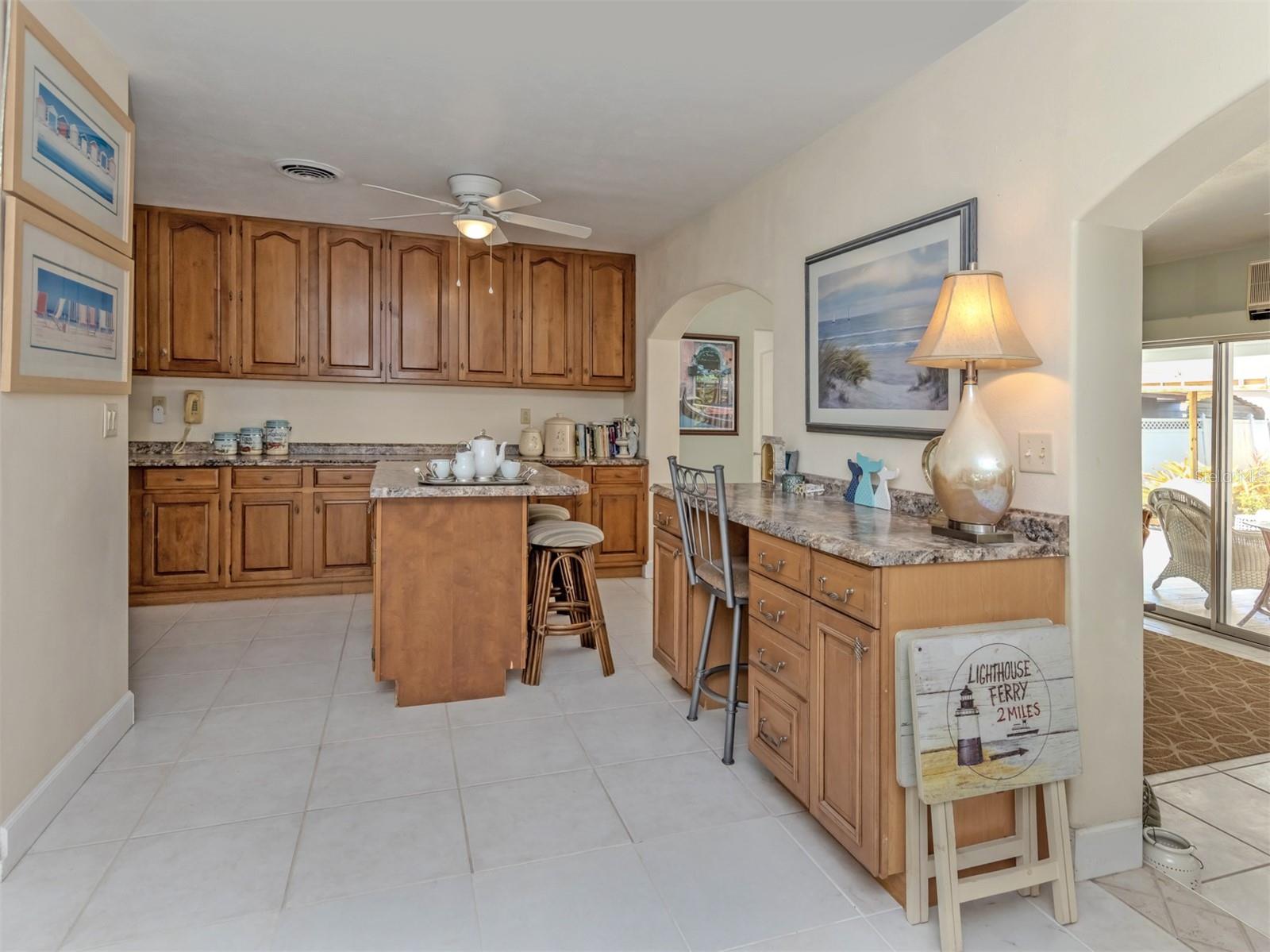 814 Guild Dr, Venice, FL 34285 — photo 14 of 59