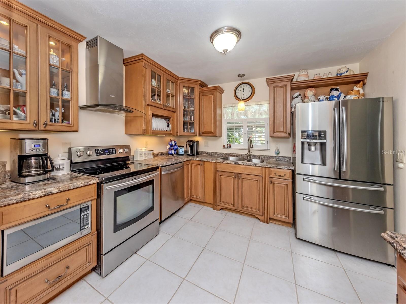 814 Guild Dr, Venice, FL 34285 — photo 15 of 59
