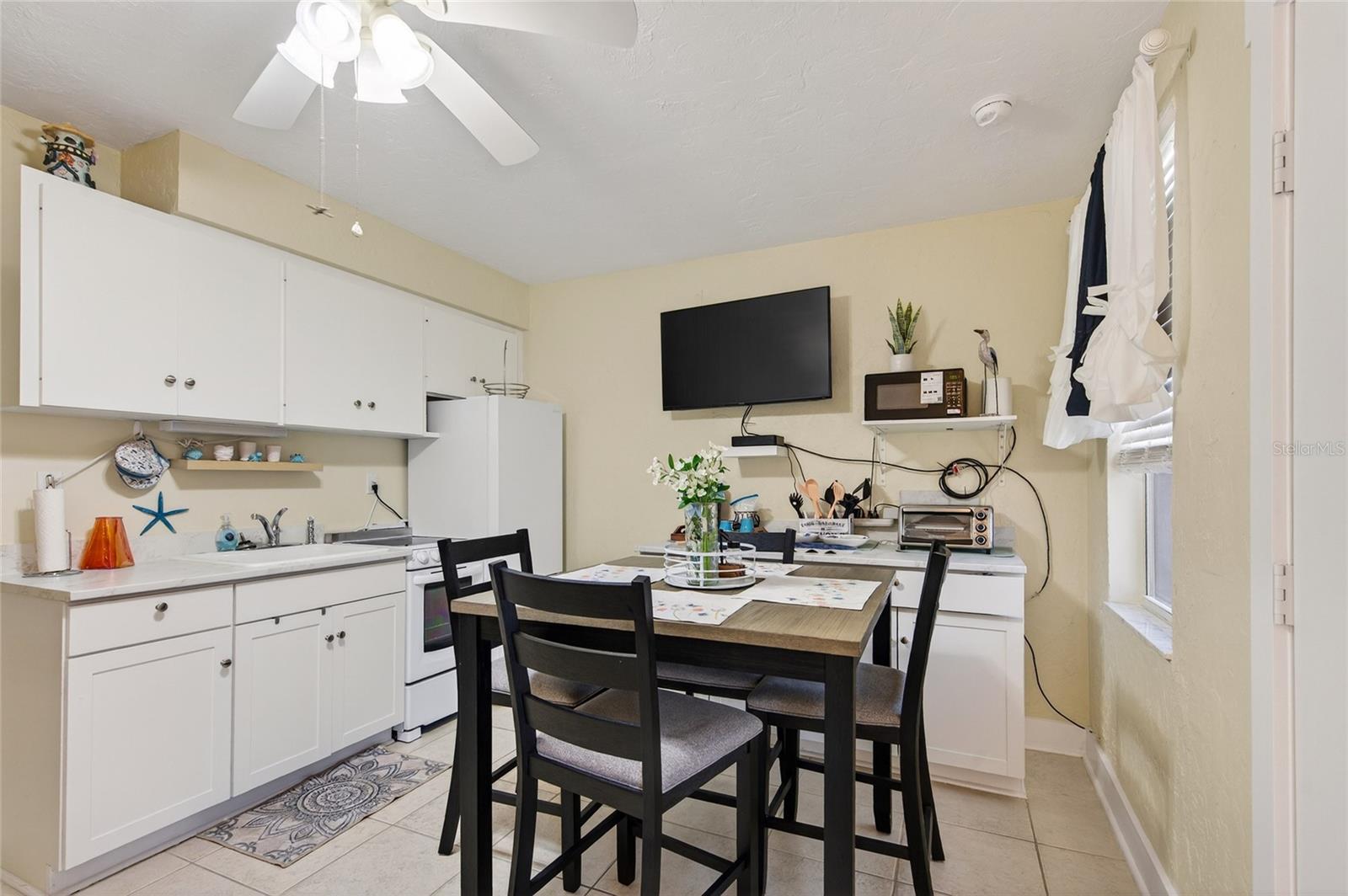 908 Villas Dr #29, Venice, FL 34285 — photo 3 of 49