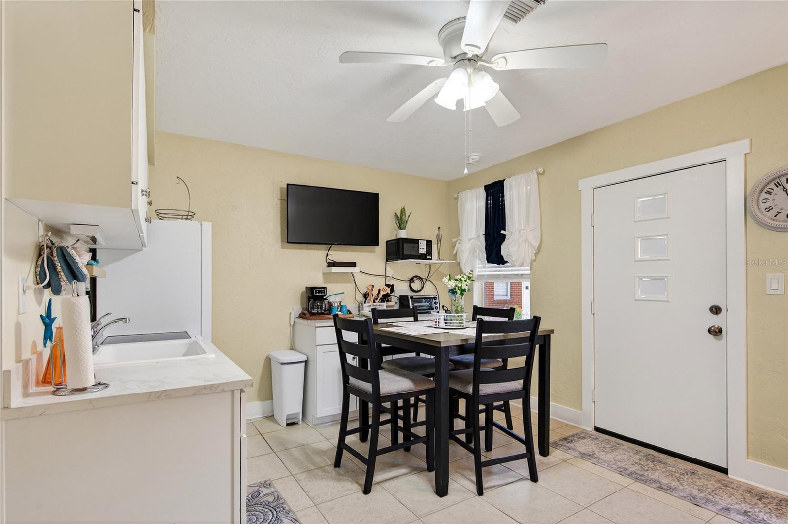 908 Villas Dr #29, Venice, FL 34285 — photo 5 of 49