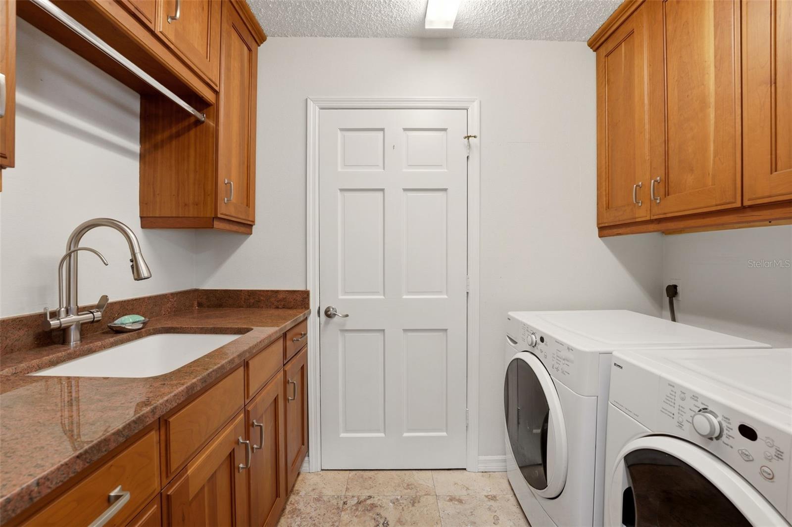 215 Carriage House Ln #215, Nokomis, FL 34275 — photo 12 of 31