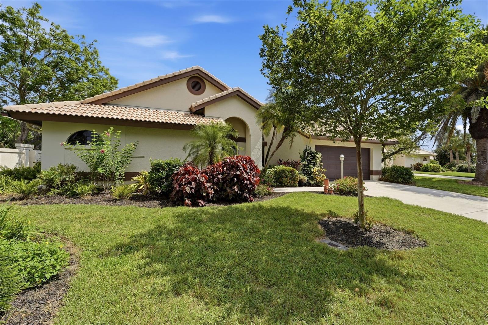 215 Carriage House Ln #215, Nokomis, FL 34275 — photo 3 of 31