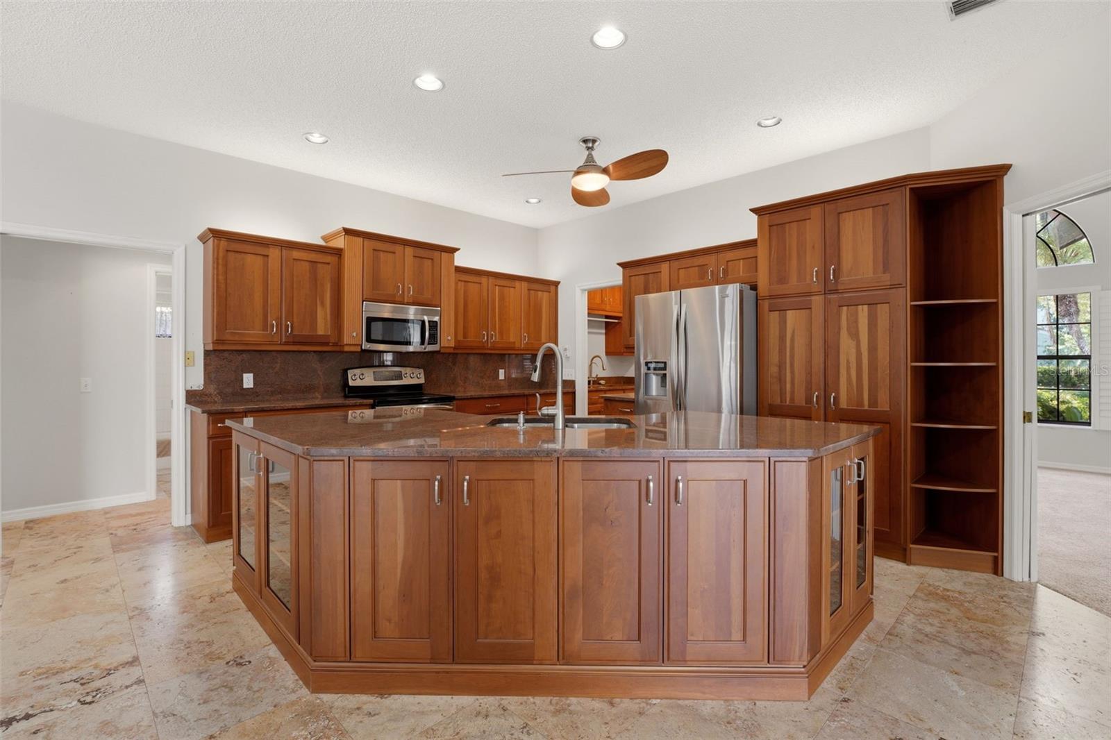 215 Carriage House Ln #215, Nokomis, FL 34275 — photo 8 of 31