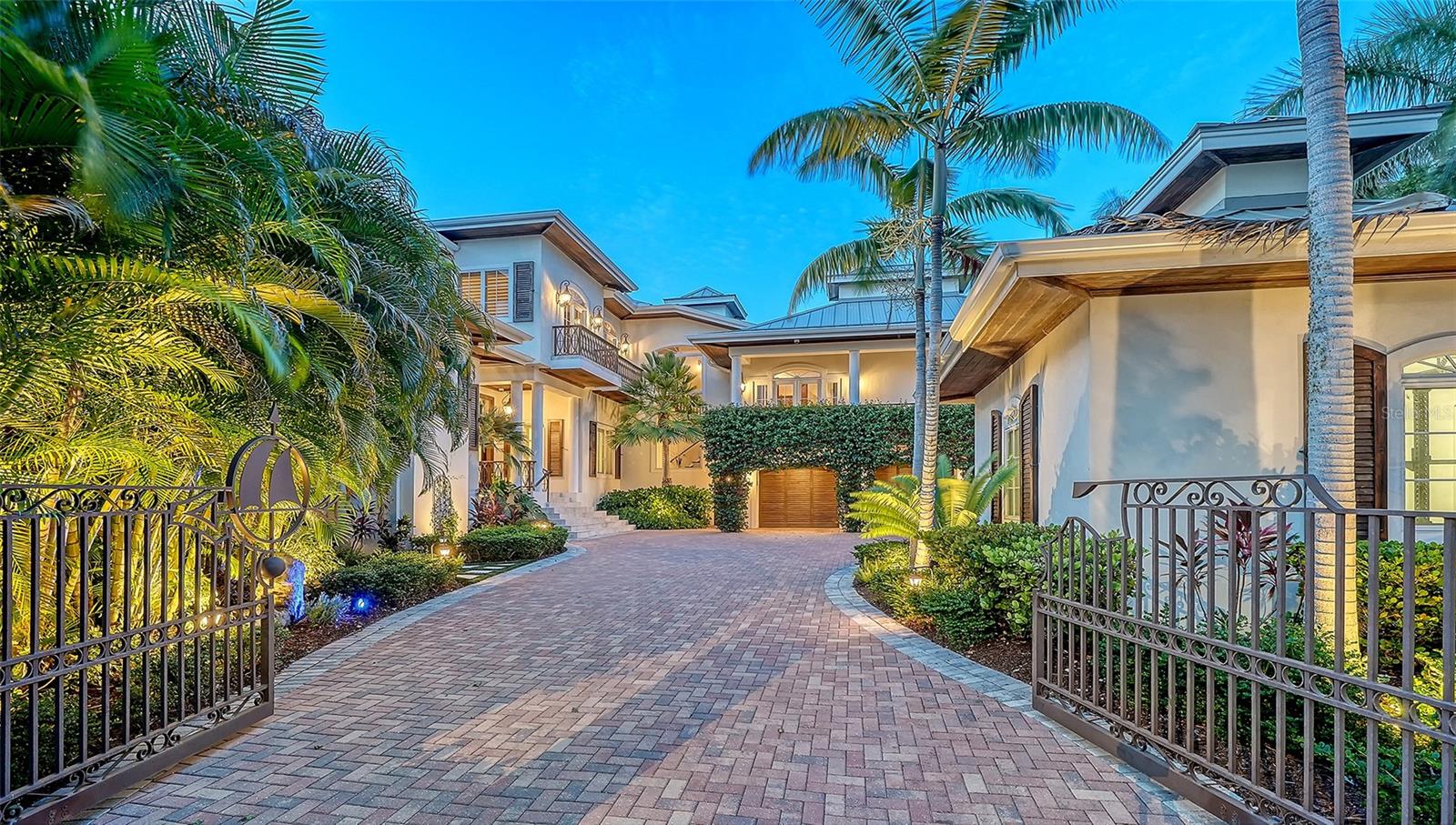 1435 Westway Dr, Sarasota, FL 34236 — photo 2 of 72