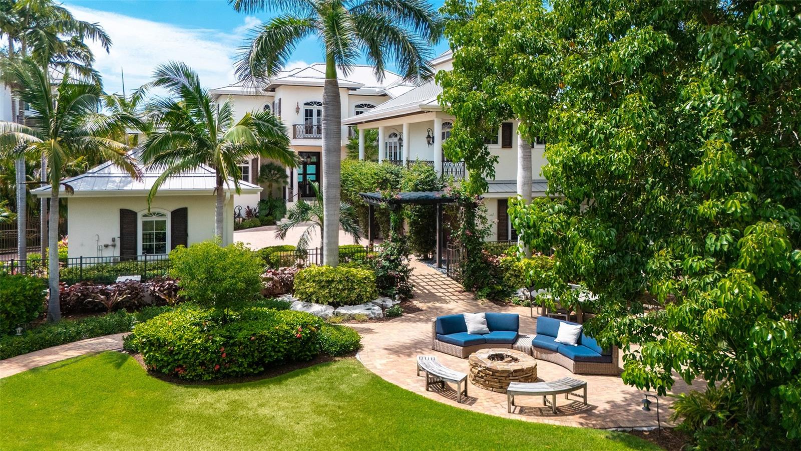 1435 Westway Dr, Sarasota, FL 34236 — photo 3 of 72