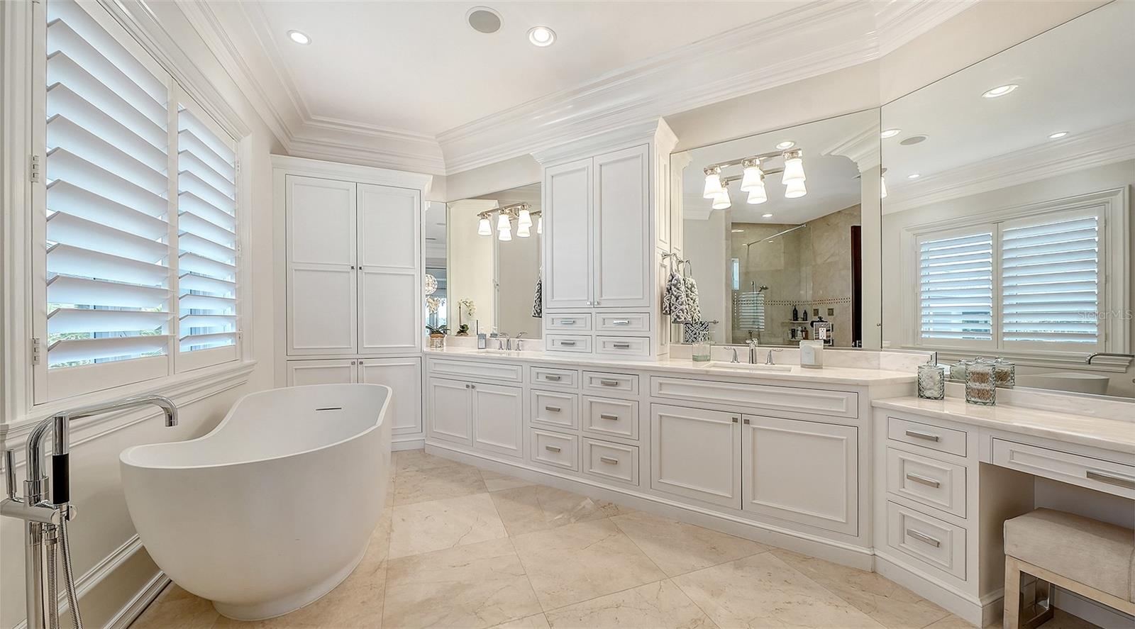 1435 Westway Dr, Sarasota, FL 34236 — photo 29 of 72