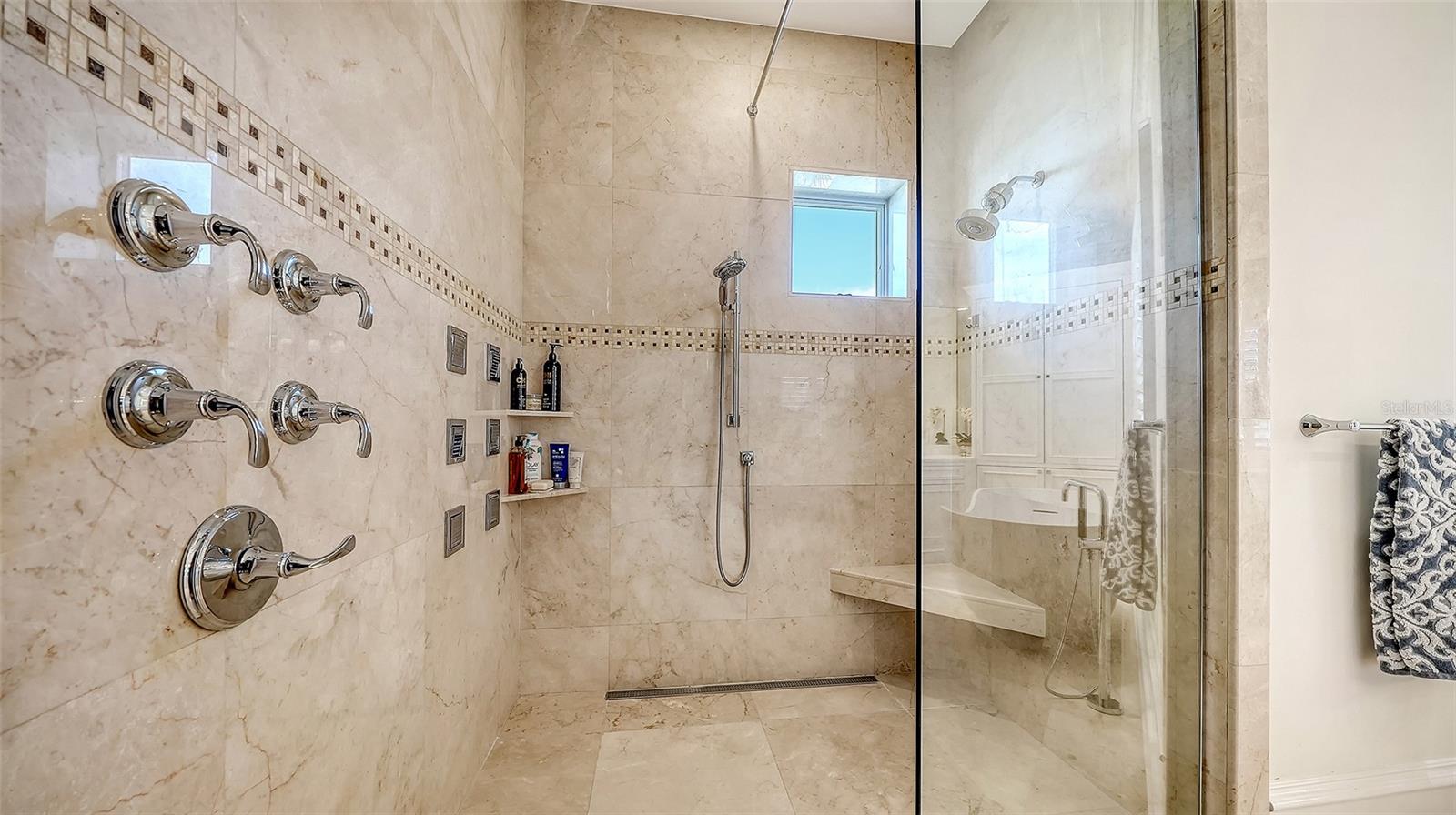 1435 Westway Dr, Sarasota, FL 34236 — photo 31 of 72