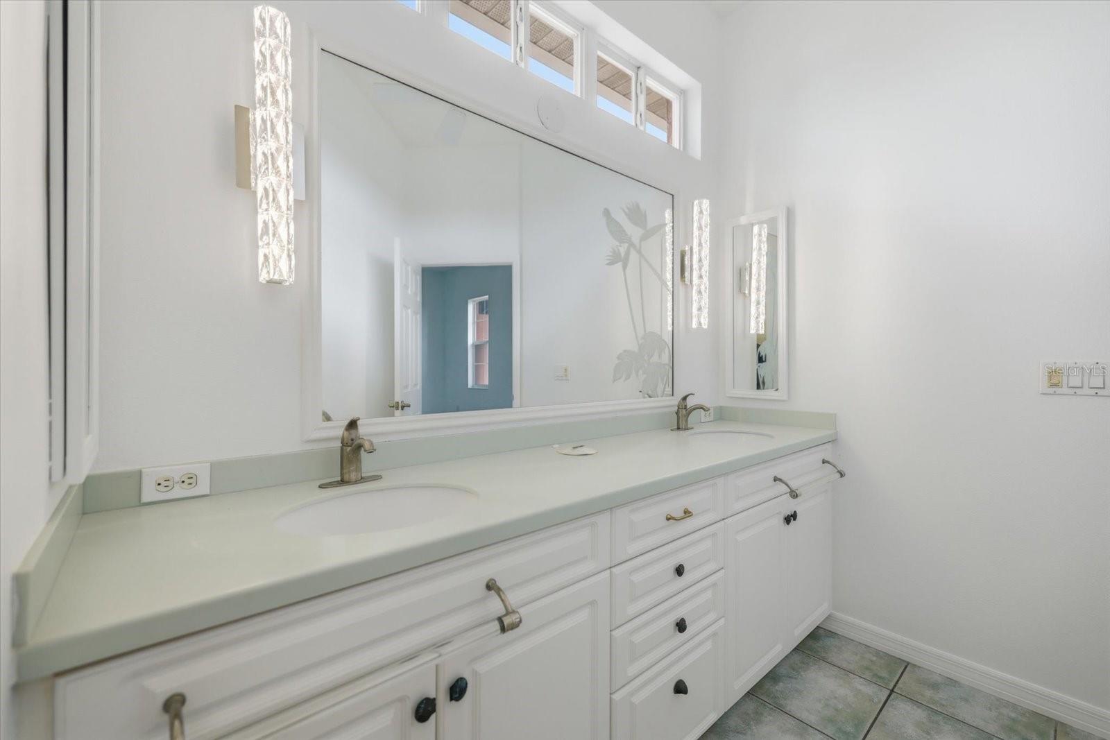 210 Rio Terra, Venice, FL 34285 — photo 58 of 78