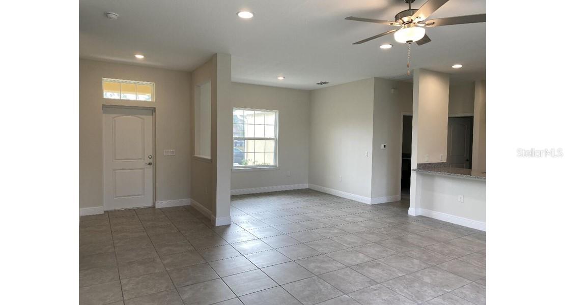 7050 Beckwith Ave, North Port, FL 34291 — photo 4 of 14