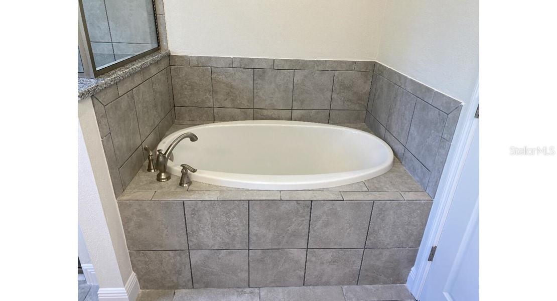 7050 Beckwith Ave, North Port, FL 34291 — photo 10 of 14