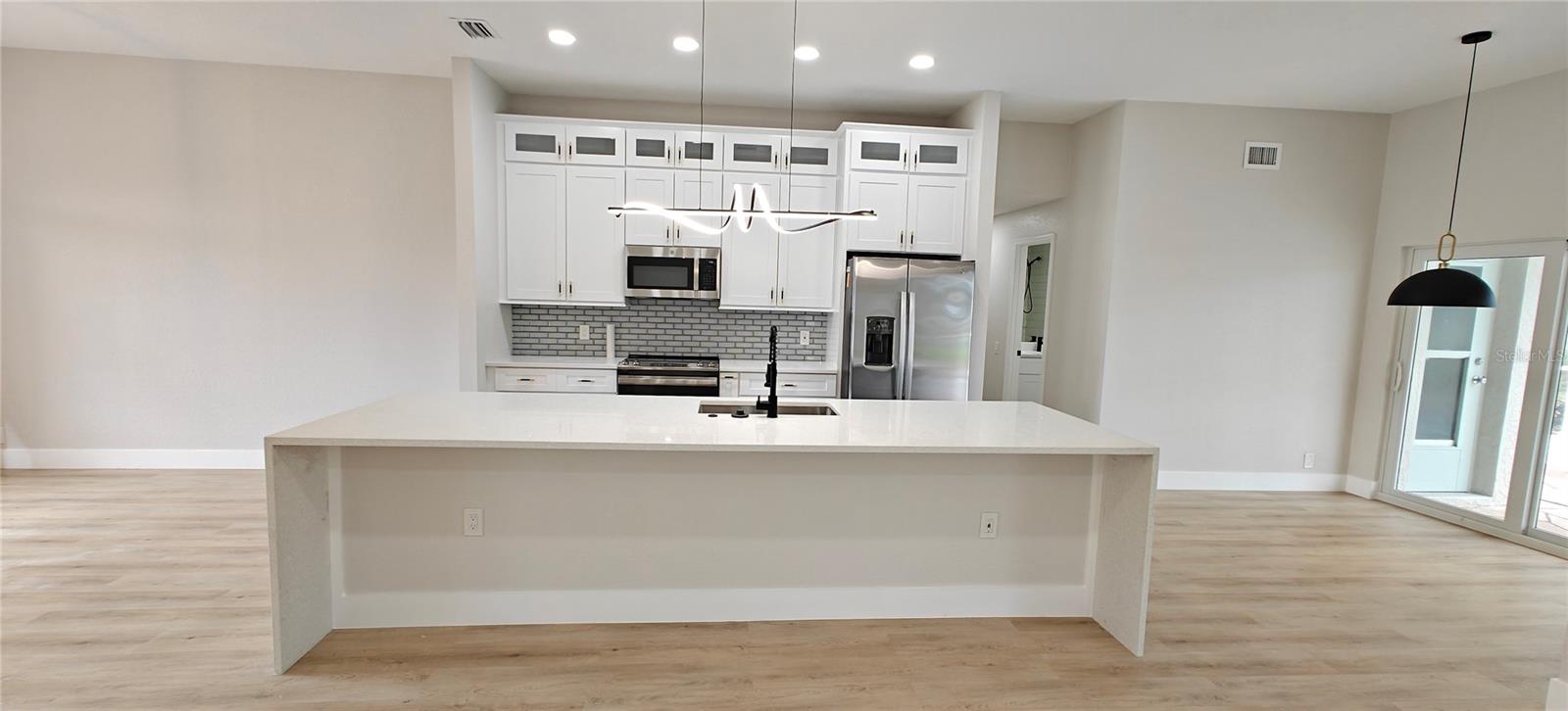 2531 Pebble Creek Pl, Port Charlotte, FL 33948 — photo 4 of 11