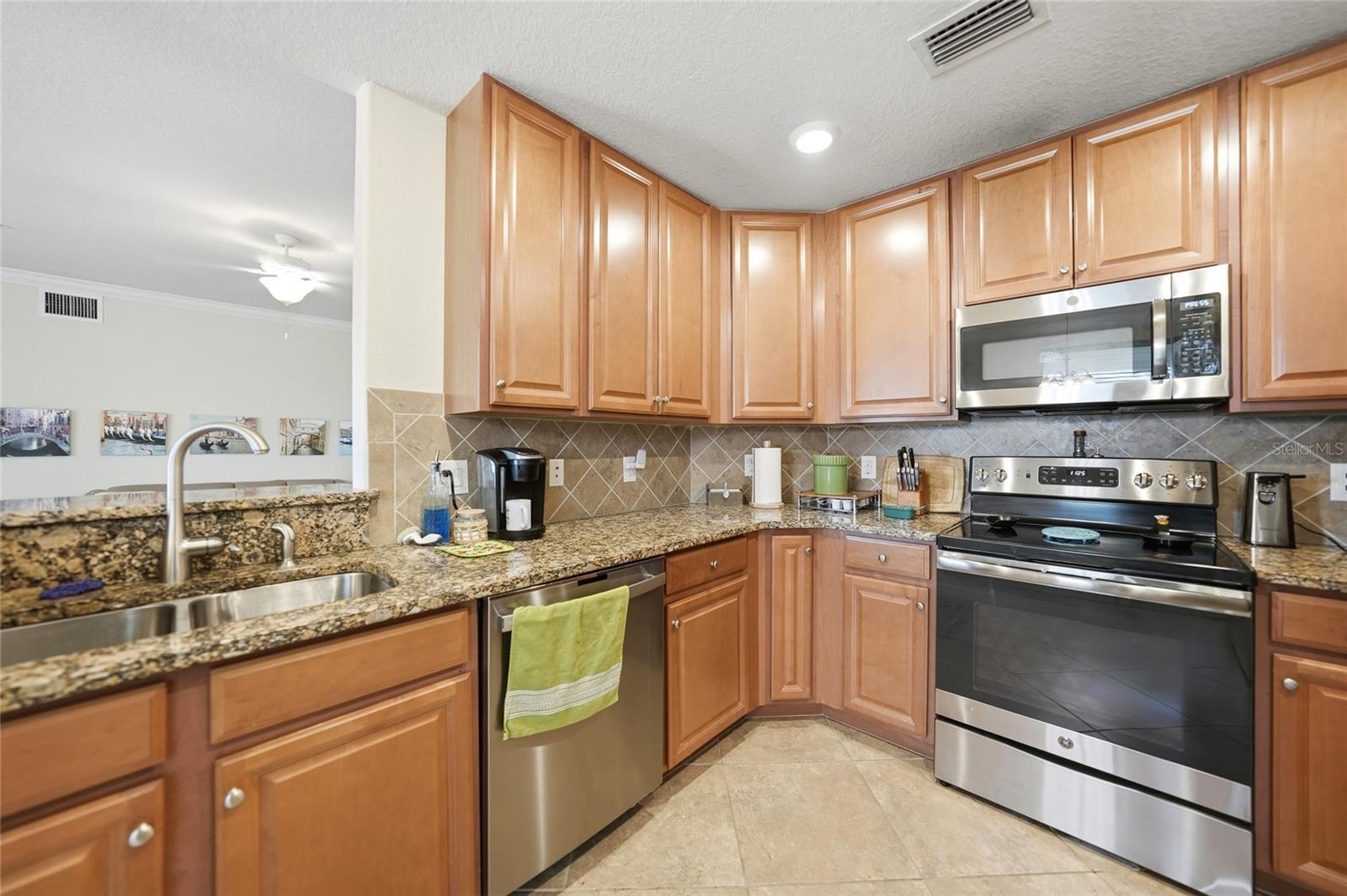 20071 Ragazza Cir #101, Venice, FL 34293 — photo 9 of 33