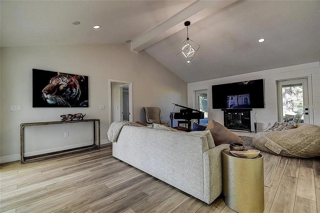 4723 Thomas Hoby Pl, Sarasota, FL 34241 — photo 3 of 26