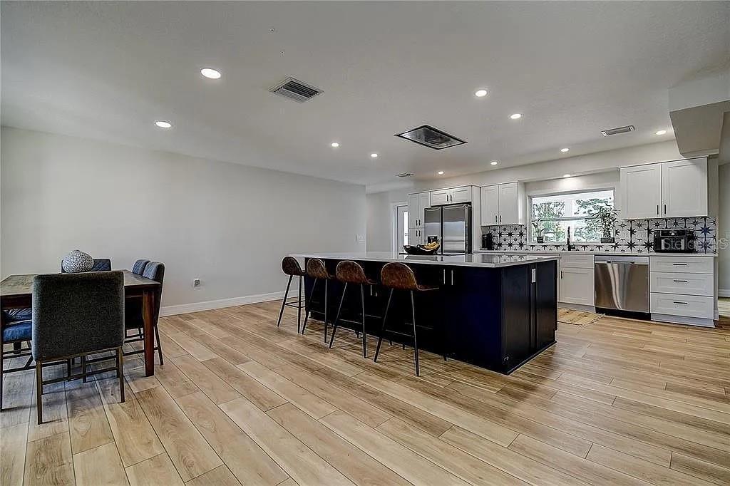 4723 Thomas Hoby Pl, Sarasota, FL 34241 — photo 9 of 26