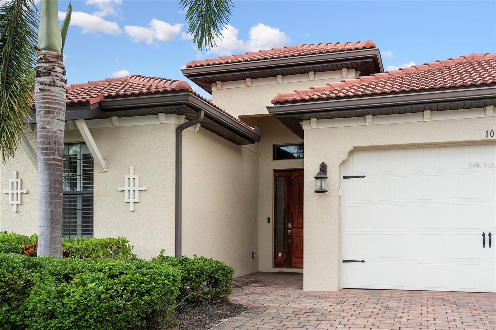 1015 Bluffwood Dr, Nokomis, FL 34275 — photo 4 of 47