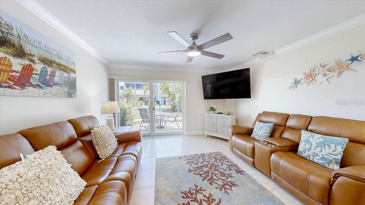 5830 Midnight Pass Rd #3, Sarasota, FL 34242 — photo 12 of 46