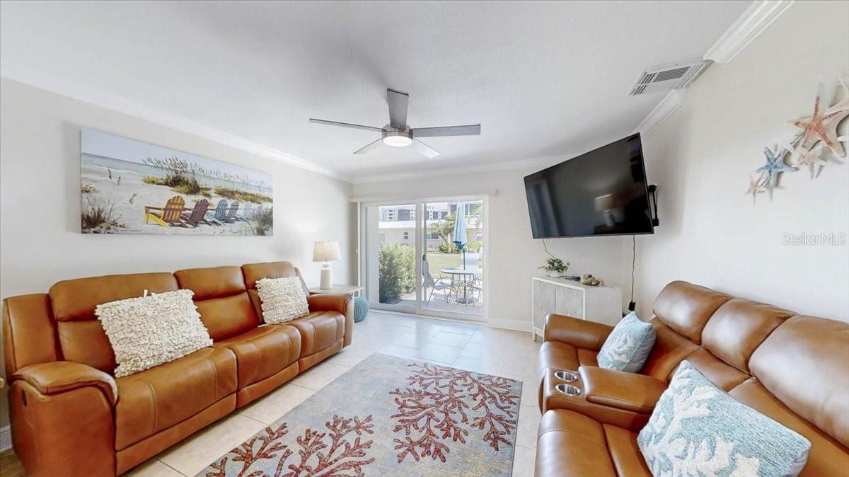 5830 Midnight Pass Rd #3, Sarasota, FL 34242 — photo 13 of 46