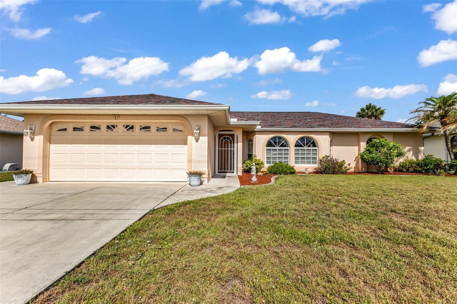 29 Seasons Dr, Punta Gorda, FL 33983 — photo 4 of 46