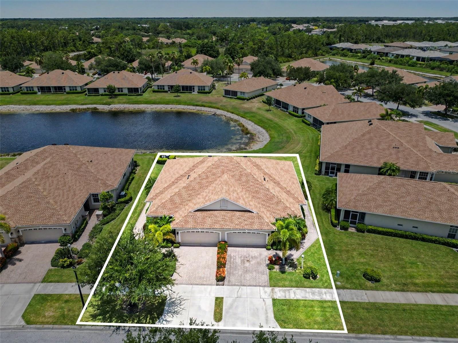 2593 Cottonwood Ln, North Port, FL 34289 — photo 4 of 53